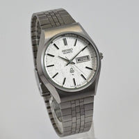 Exc+5 1976 SEIKO QUARTZ 36mm Silver Dial Day/Date QMW060 0843-8070 w/Box