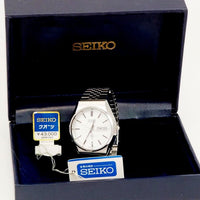 Exc+5 1976 SEIKO QUARTZ 36mm Silver Dial Day/Date QMW060 0843-8070 w/Box