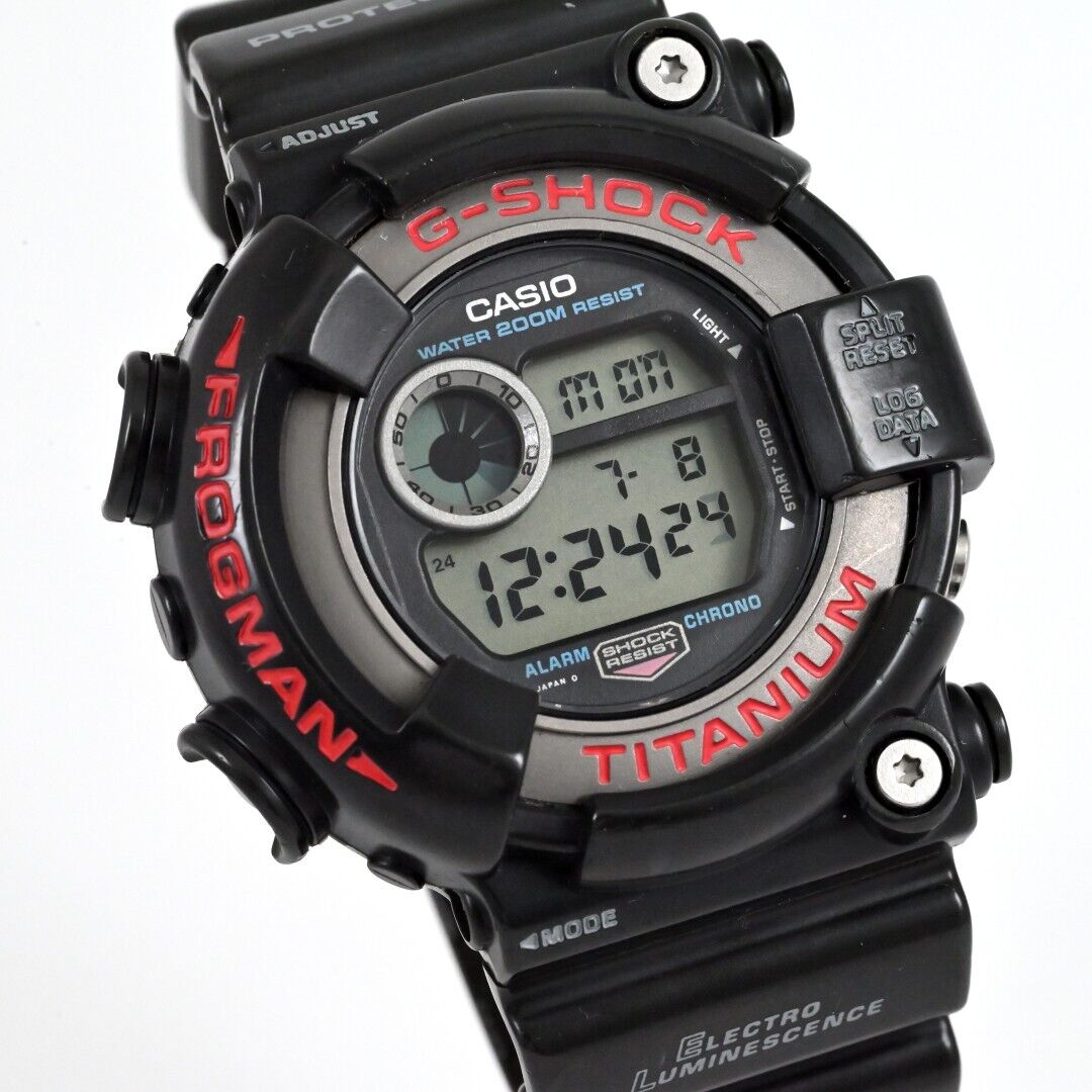 Casio G-Shock DW-8200 Frogman Titanium Red/Black AIR DIVER'S Digital W –  Ooyama 大山商店