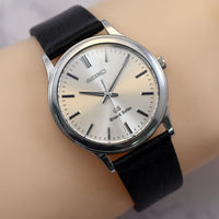 Exc+5 Seiko Grand Seiko  Quartz Champagne Dial Mens Watch Ref.9581-7020