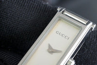 Vintage GUCCI 1500L Quartz 12mm Silver Square Women Watch From JAPAN