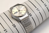 Vintage Seiko QUARTZ QZ 36mm Silver Tone Dial Date quartz Ref.0923-8010 May 1975