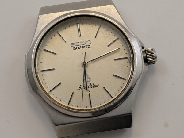 For Parts / As-Is / Vintage 1970 Seiko Silver Wace QUARTZ Ref.7121-7030 Working