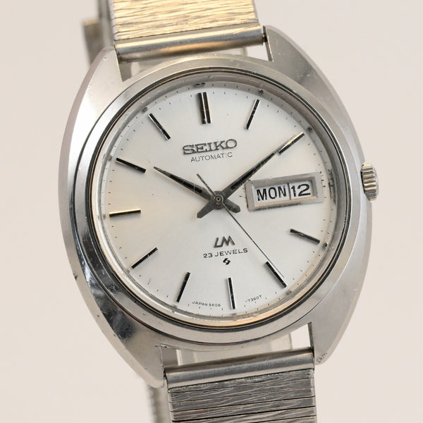 Vintage SEIKO LORDMATIC 23J Silver Dial Automatic Date Ref.5606-7150 Working